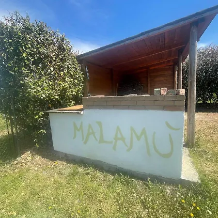 ベッド・アンド・ブレックファスト Malamu Eventi *