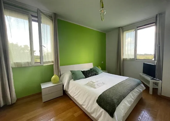 Malamu Eventi Bed & Breakfast 4*