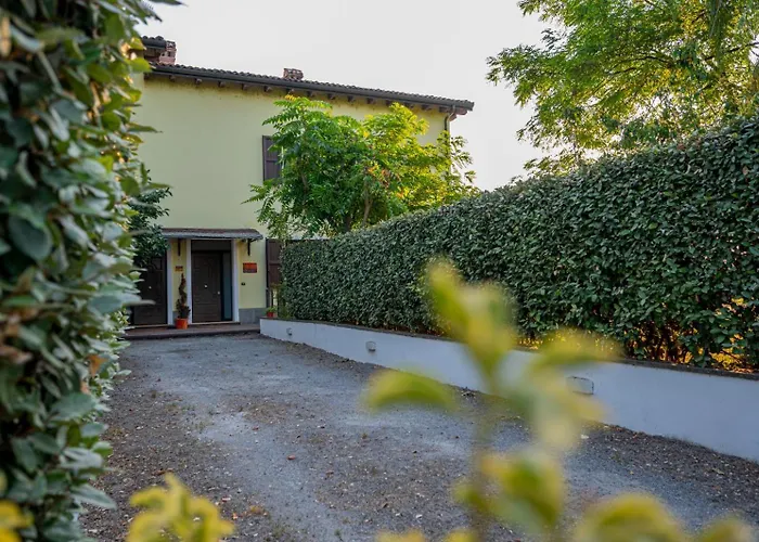 Bed & Breakfast Malamu Eventi 4*